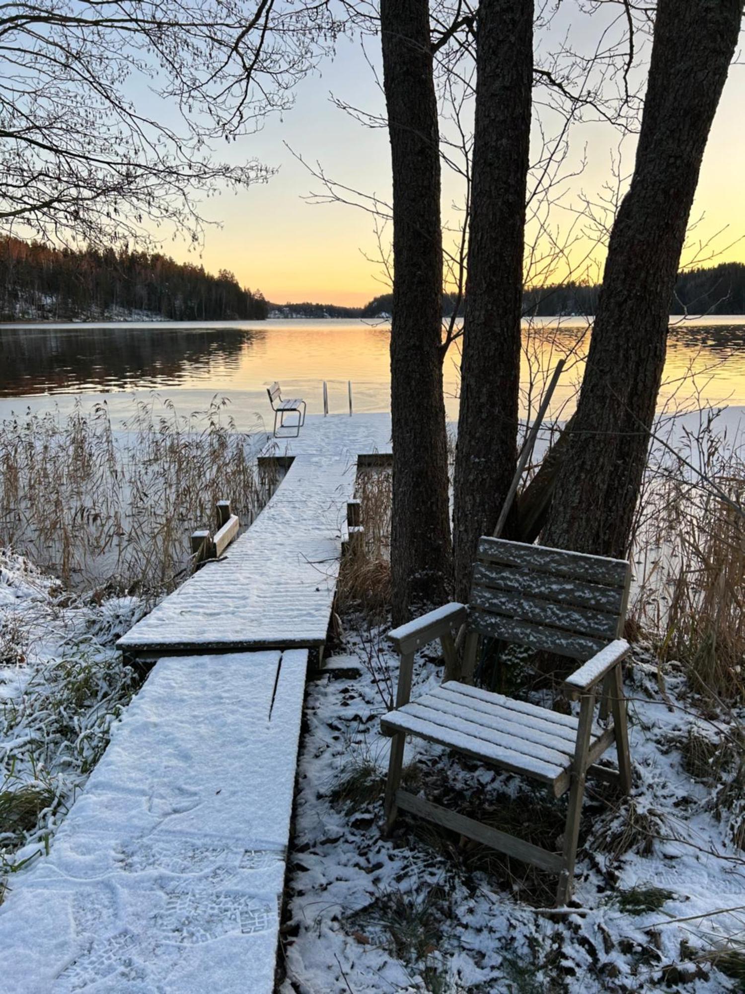Sauna Cabin In The Heart Of Nuuksio National Park - Moekki Nuuksiossa Эспоо Экстерьер фото