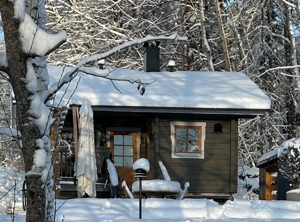 Sauna Cabin In The Heart Of Nuuksio National Park - Moekki Nuuksiossa Эспоо Экстерьер фото